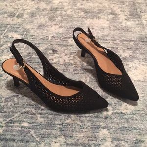 Pointed toe sling back kitten heels